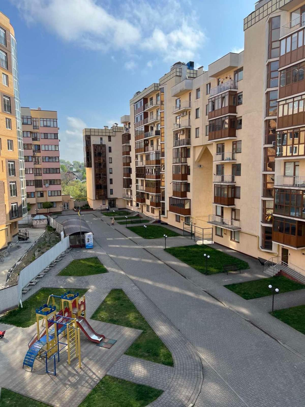 Затишні Апартаменти Two Чернівці Екстер'єр фото